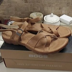 Bogs Todos watersafe sandals, size 10.5 (41)